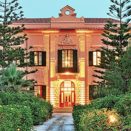 Villa Angelina - Charming Rooms & Apartments ตราปานี ภายนอก รูปภาพ
