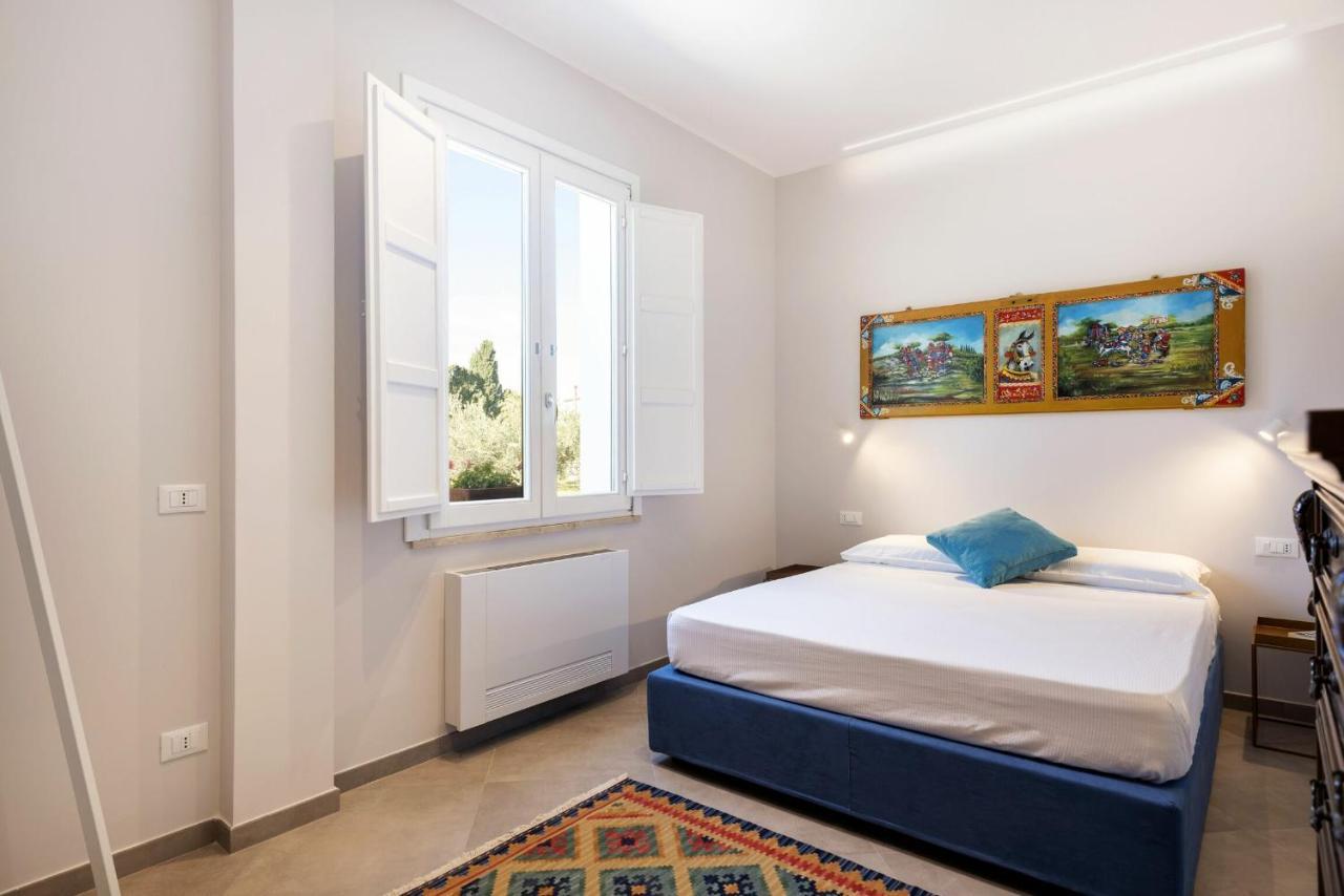 Villa Angelina - Charming Rooms & Apartments ตราปานี ภายนอก รูปภาพ