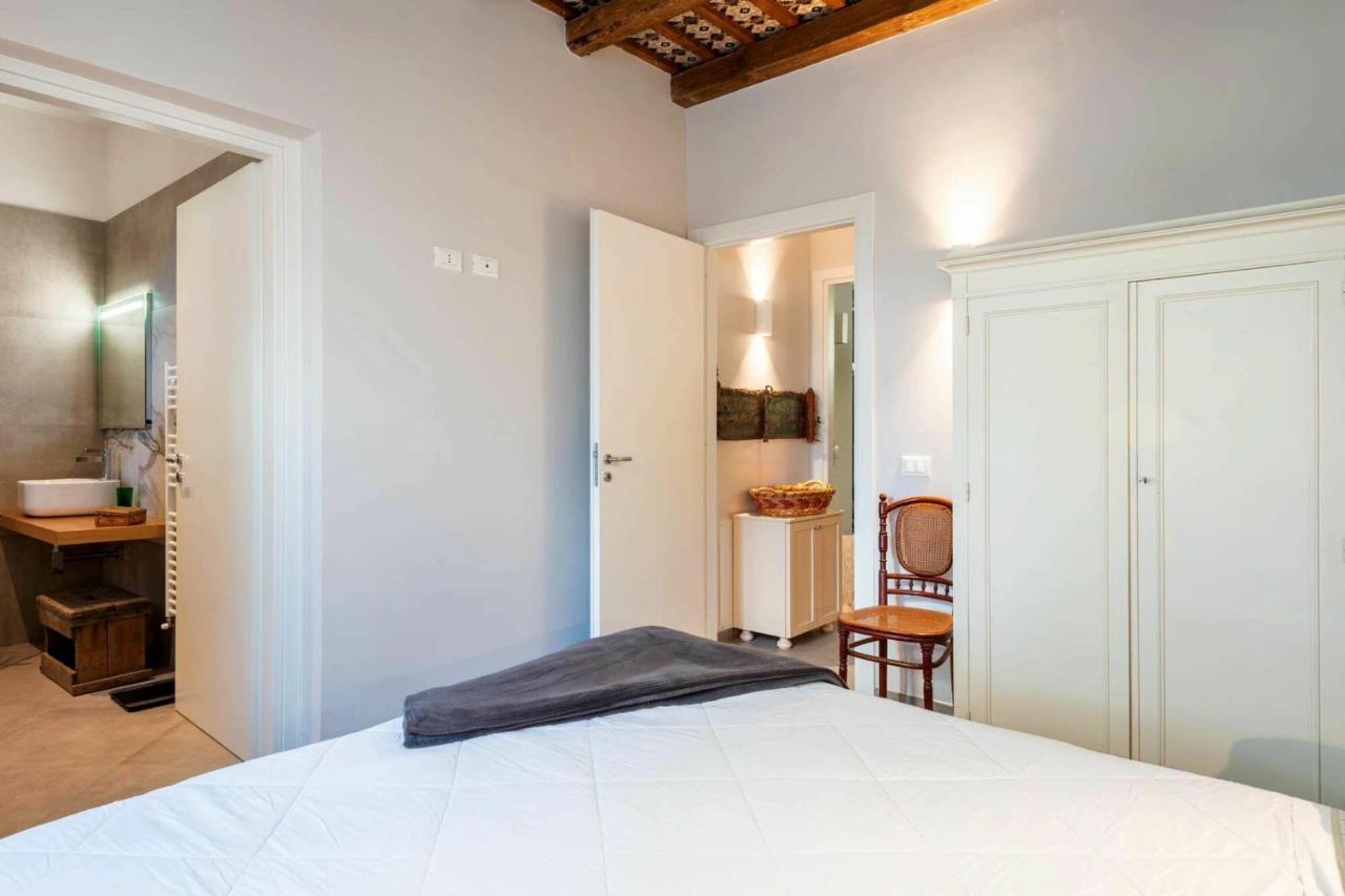 Villa Angelina - Charming Rooms & Apartments ตราปานี ภายนอก รูปภาพ