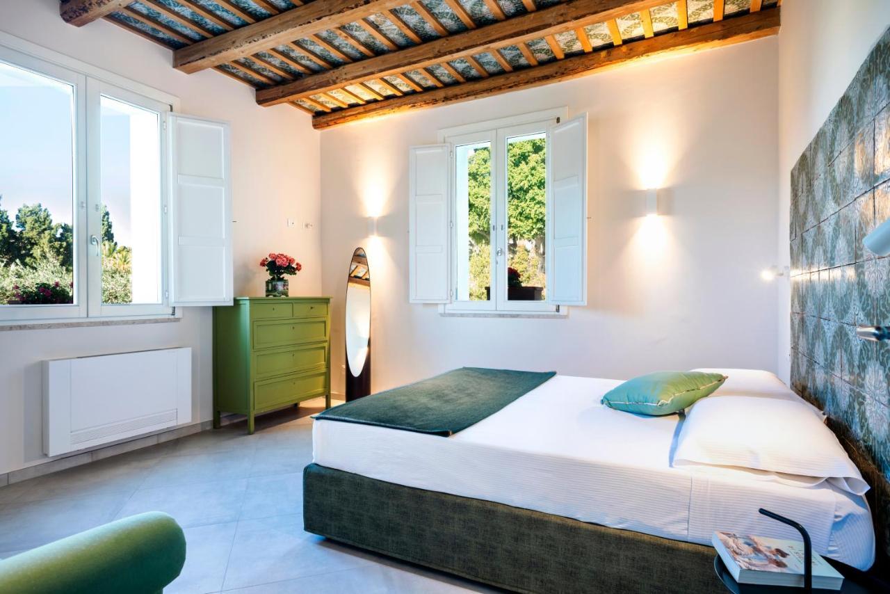 Villa Angelina - Charming Rooms & Apartments ตราปานี ภายนอก รูปภาพ
